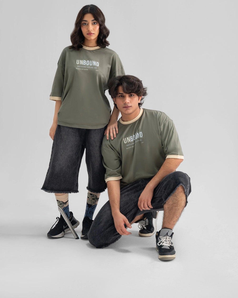 UNBOUND Oversized Tee — Olive — Combo