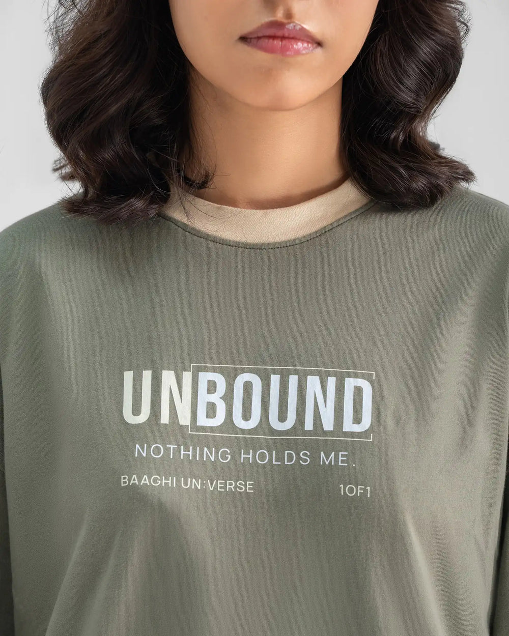UNBOUND Oversized Tee — Olive — Garment close
